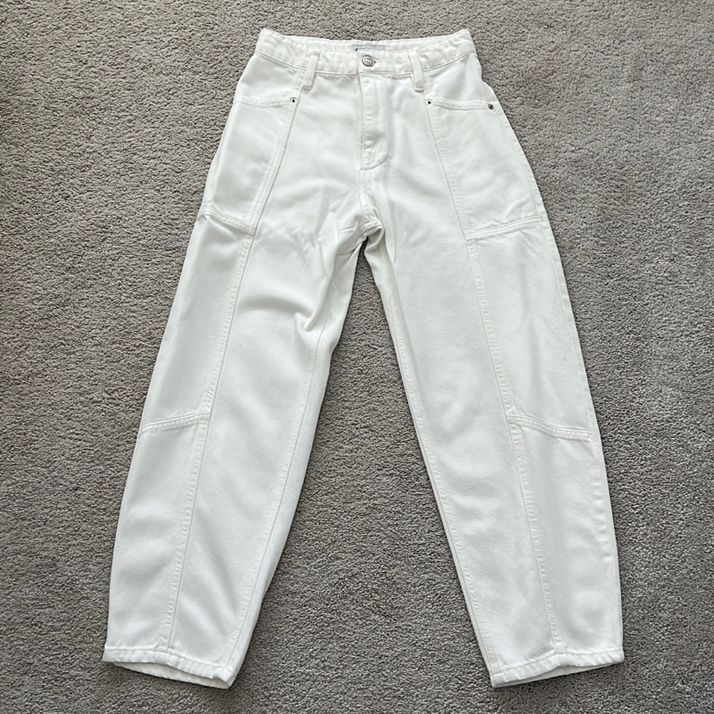 Zara Cream Pants in a size 0! Super Cute On!